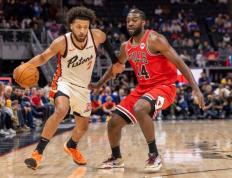 开云体育下载-包含公牛大胜活塞结束两连败的词条