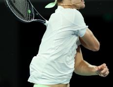 开云体育app-澳网鏖战拉沃尔杯，兹维列夫高光表现