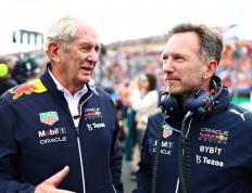 开云体育在线-红牛二队鏖战雷诺车队，佩雷兹状态火热