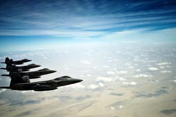 开云体育入口-钢铁中场与英伦玫瑰的终局，当德国时钟精准走向胜利