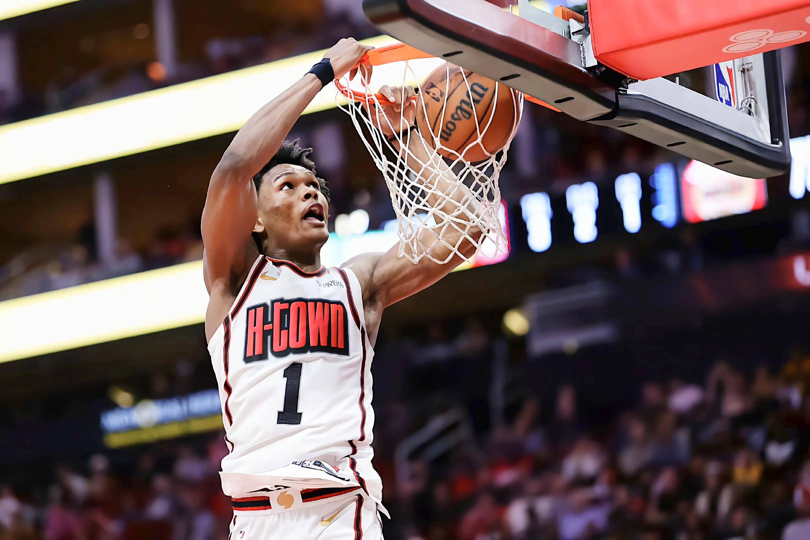 开云体育在线-火箭力克快船,晋级西部决赛