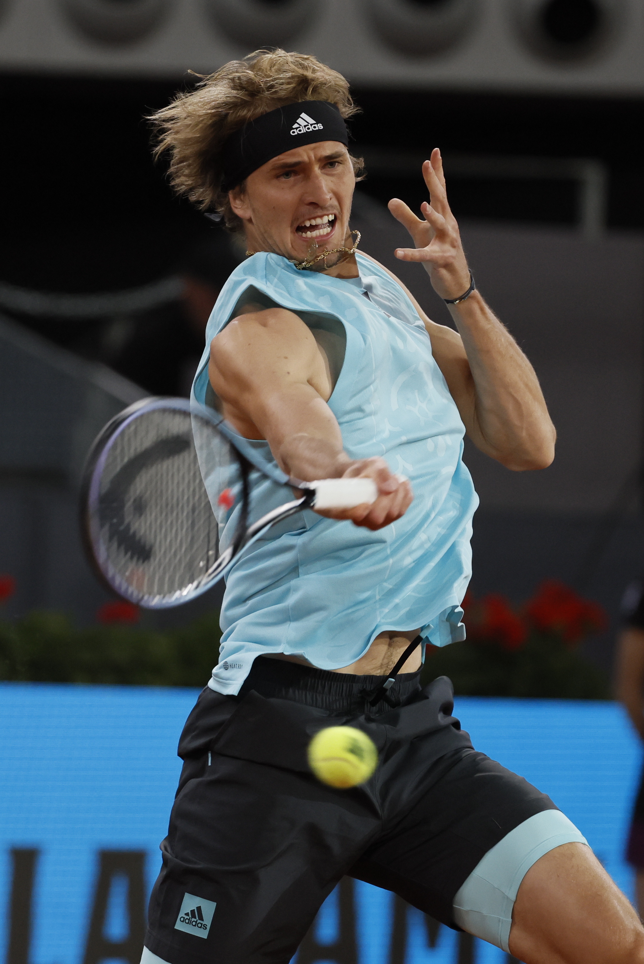 开云体育app-包含世界网球队强势欧洲网球队，兹维列夫打破历史纪录的词条