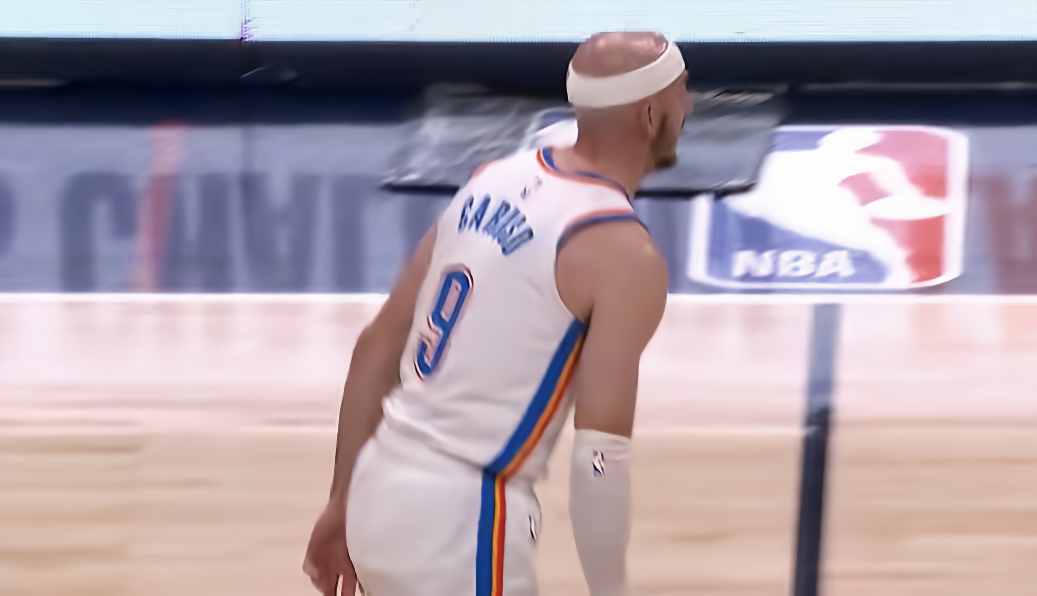 开云体育平台APP-雷霆主场擒国王领先西部