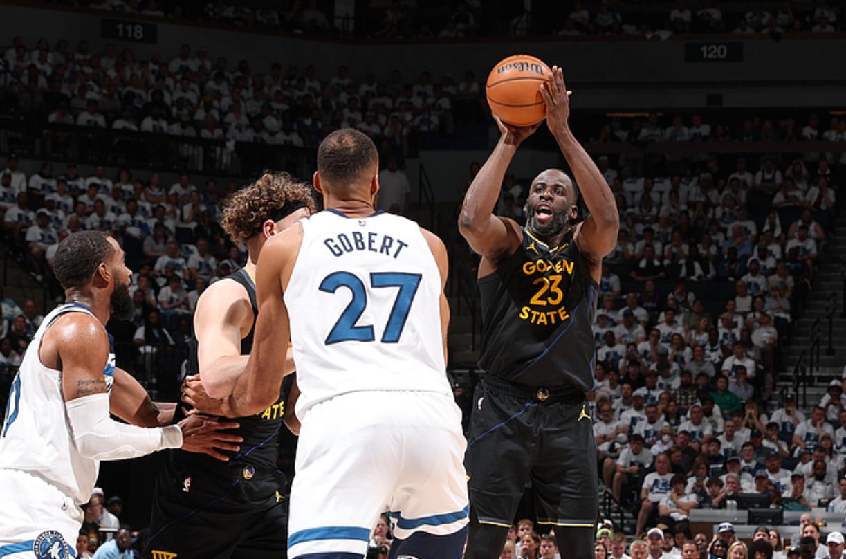 开云体育中国-勇士客场取得胜利，士气高涨的简单介绍