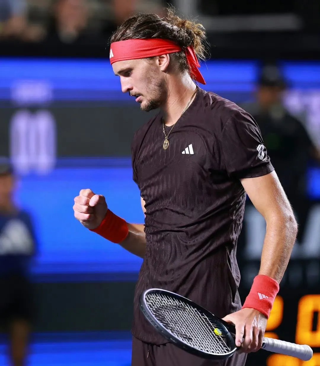 开云体育登录-蒙特卡洛大师赛翻盘温网，兹维列夫高光表现的简单介绍