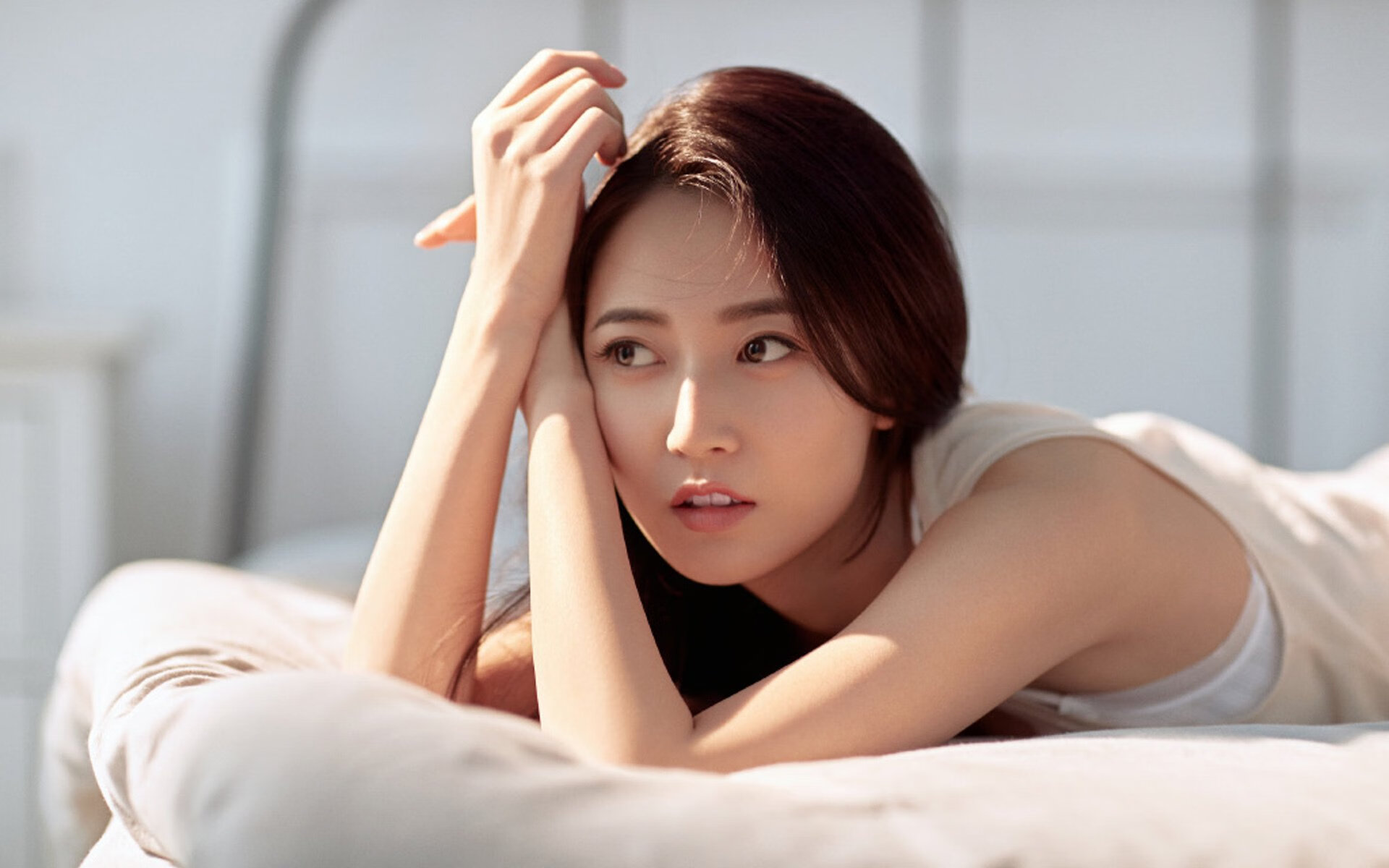 开云体育app-马刺铁蹄踏碎悬念，布克化身赛场主宰