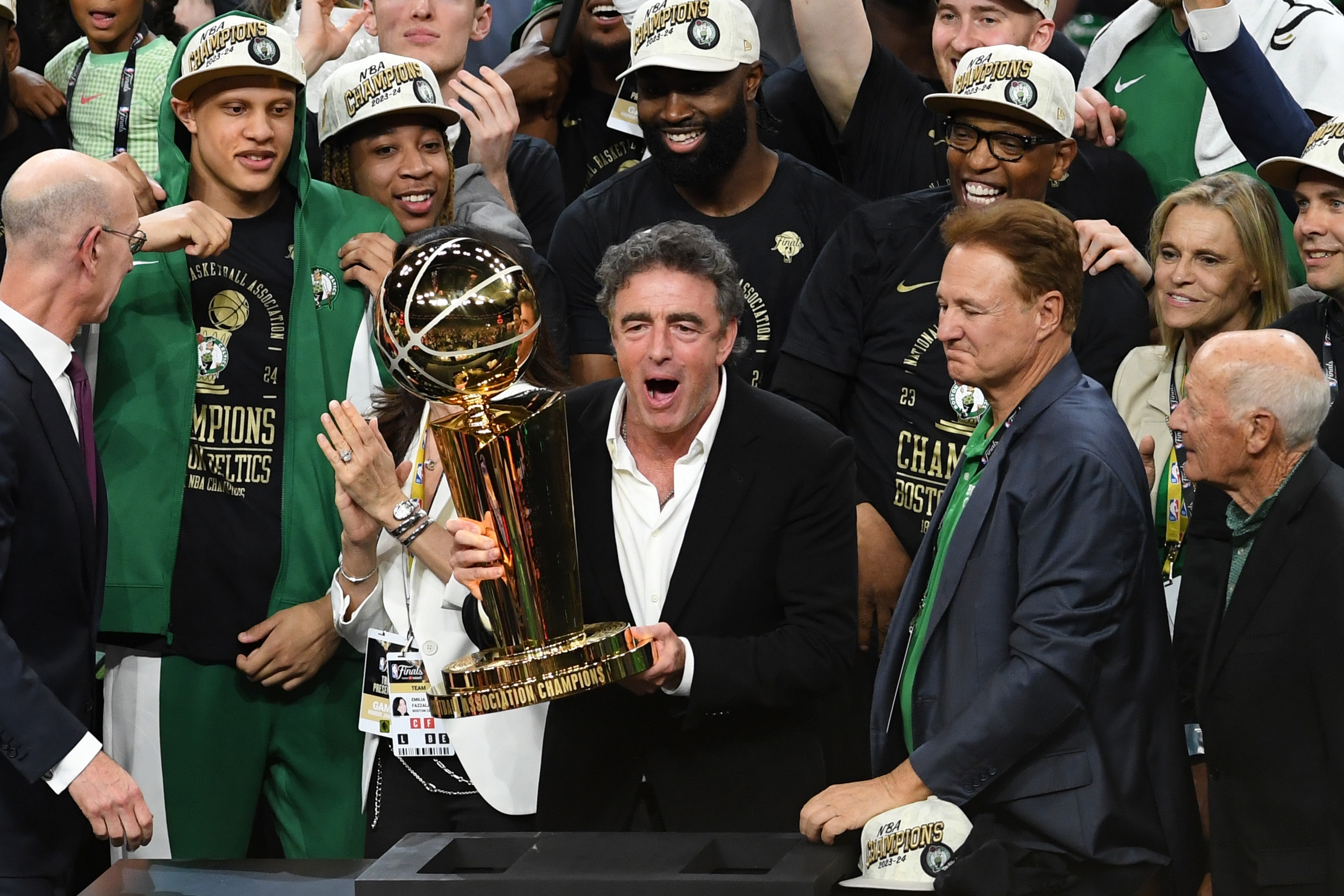 开云体育app-凯尔特人一波带走公牛，保罗发挥堪称完美