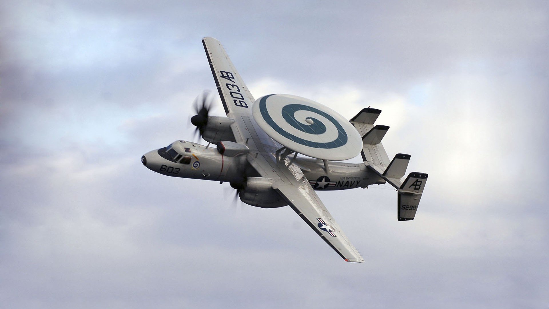 开云下载-尤文鏖战日本,迷失东京之夜,恩佐刺破喧嚣成为永恒先生